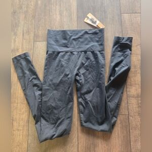 Skims Seamless Leggings Size Small Cypress